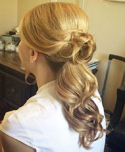wedding half up hairstyle with ombre