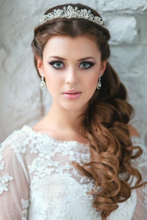 wedding half up half down hairstyle for long hair
