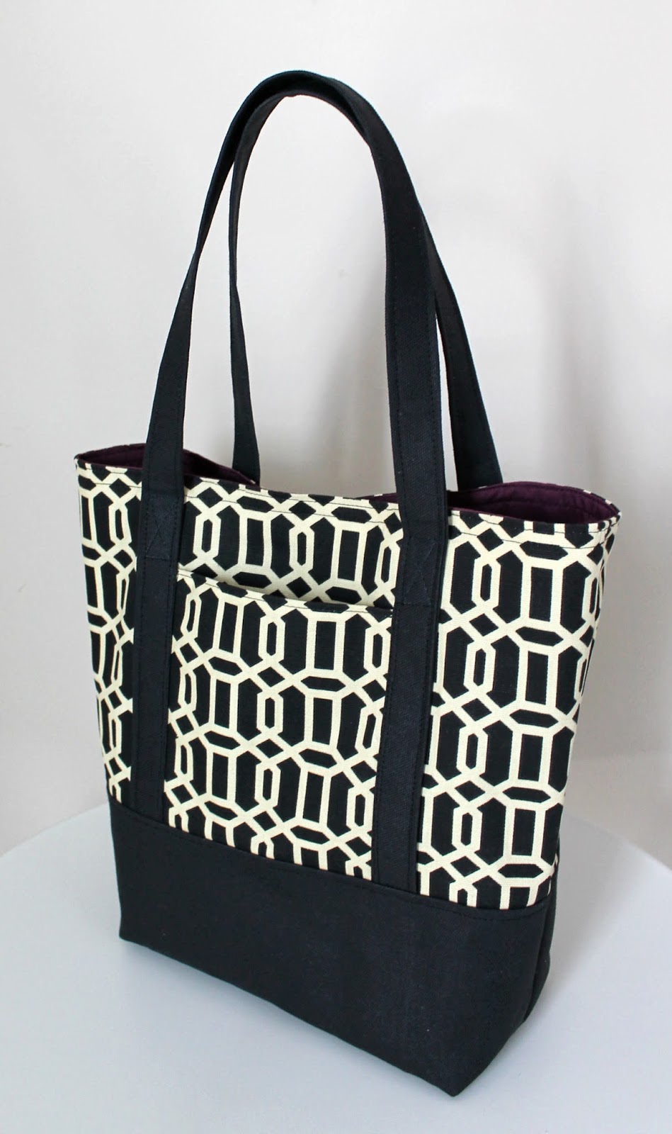 LINED CANVAS TOTE BAG – FREE PATTERN DOWNLOAD